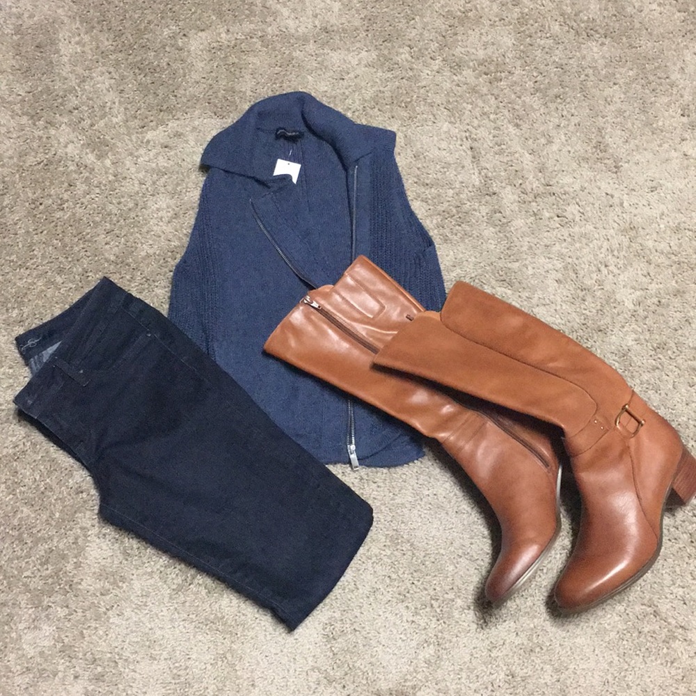Banana Republic Blue Sweater Vest